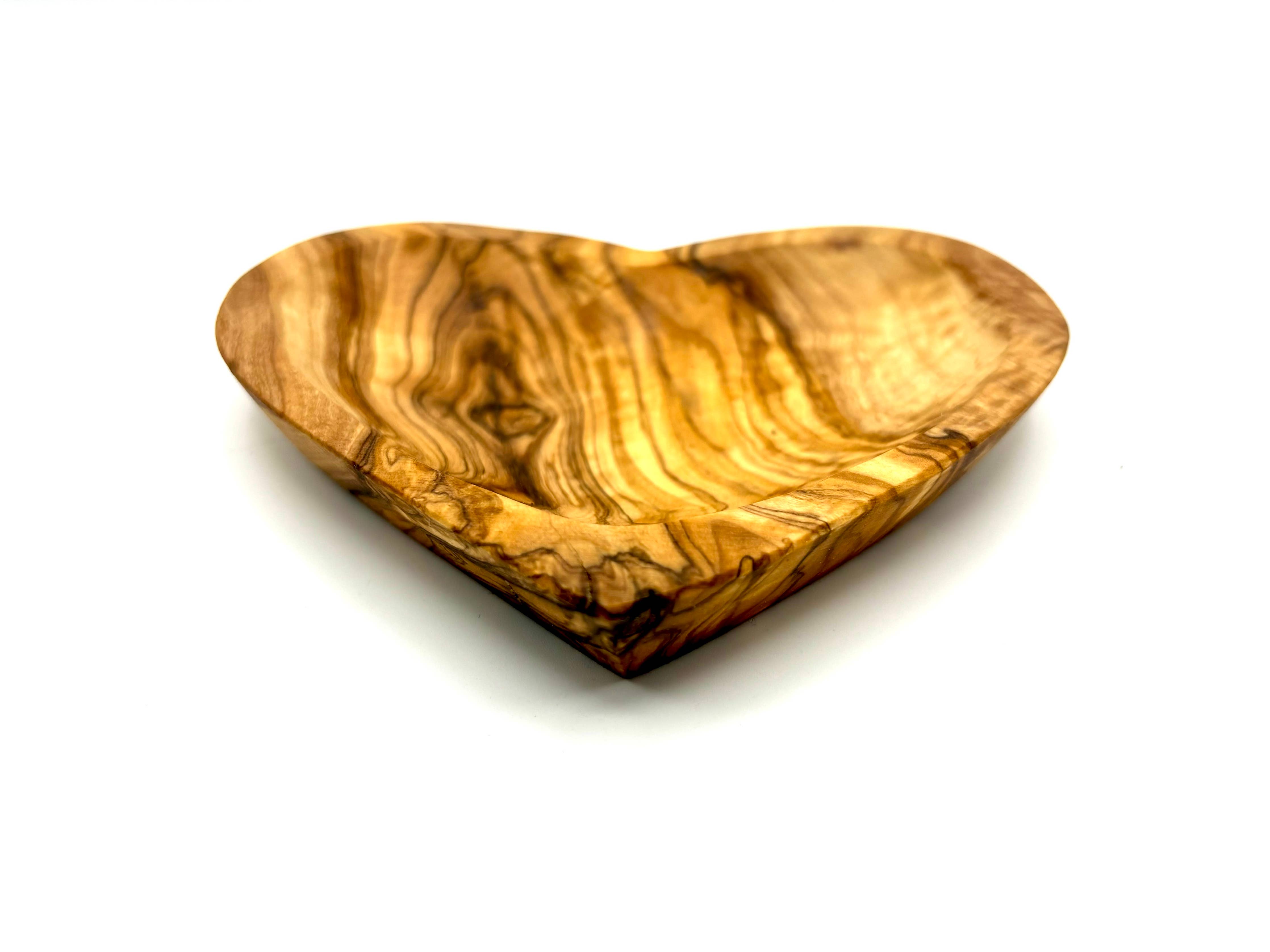 olivenholz-erleben | Schälchen in Herzform aus Olivenholz | gefertigt in Deutschland