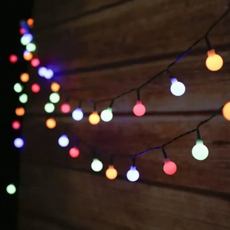 Weihnachtsbeleuchtung oder Partylicht LED SOLAR LICHTERKETTE mit 50 Kugel-LEDs für den Aussenbereich FARBIG